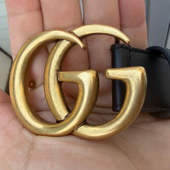Gucci Women\'s Belt with Black Strap and Gold GG Buckle main image 5